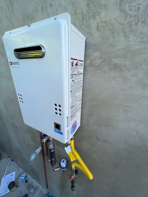 Tankless water heater installation for North College Park homes